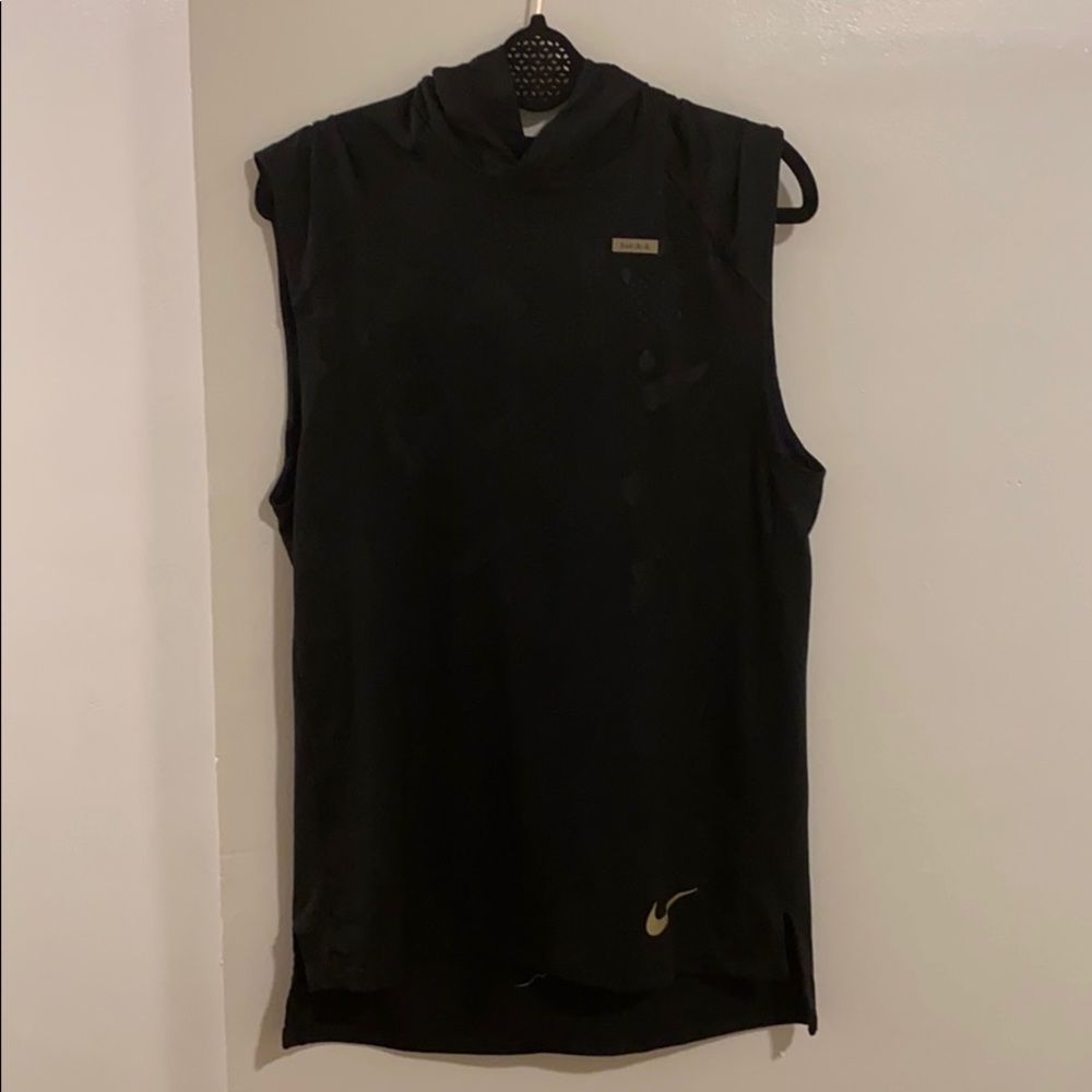 Nike Sleeveless Running Hoodie